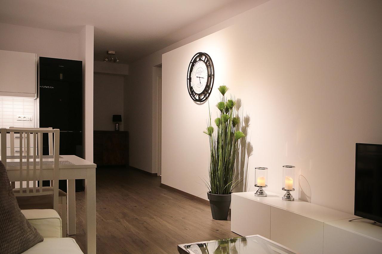 Super Apartment Poznań Exterior foto